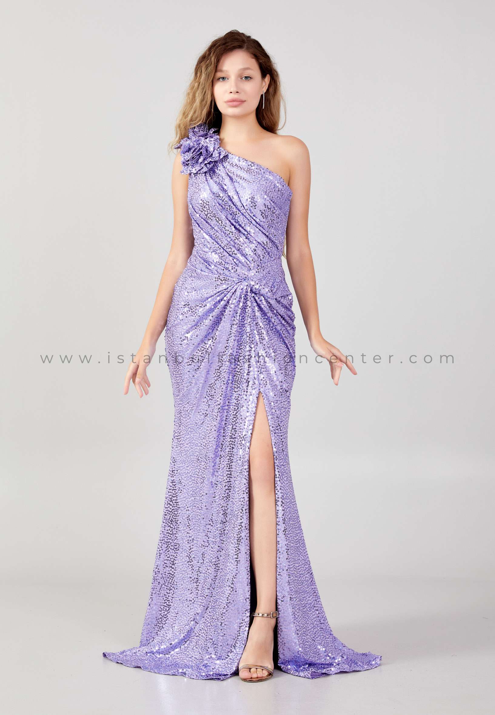 Sequin wedding guest dresses 2025