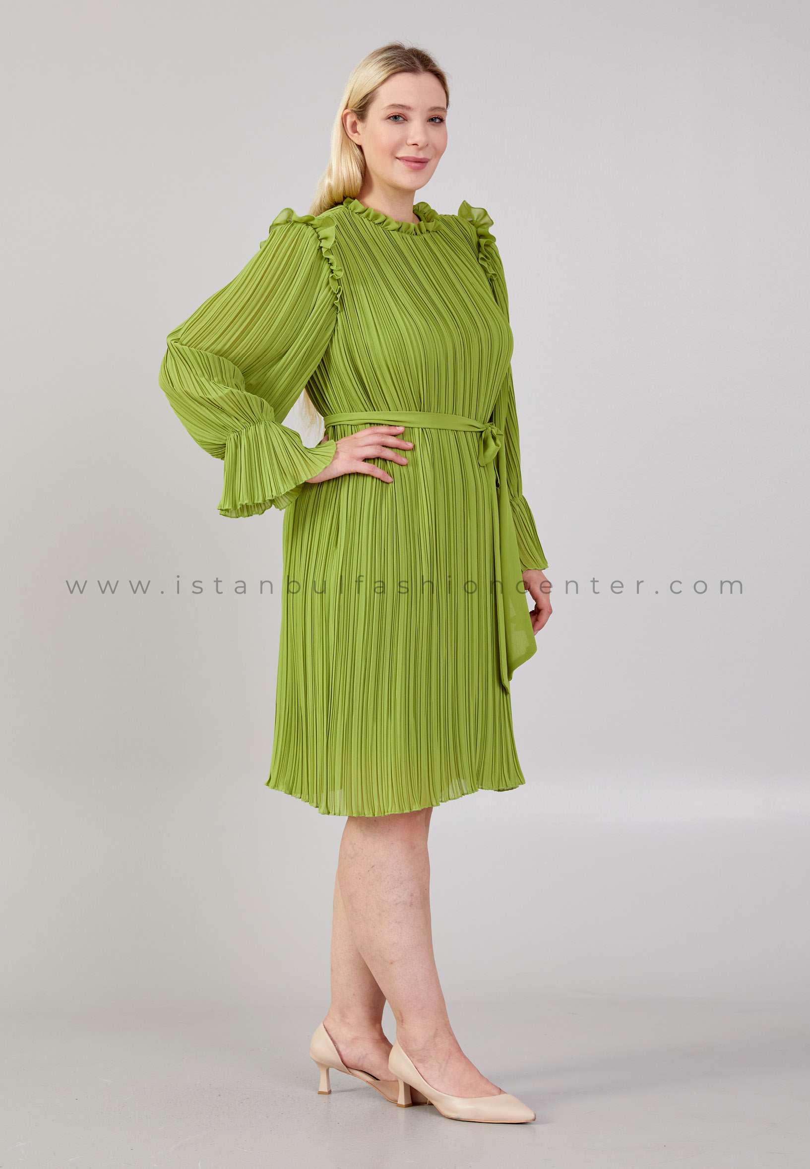 Emerald green sales casual dress