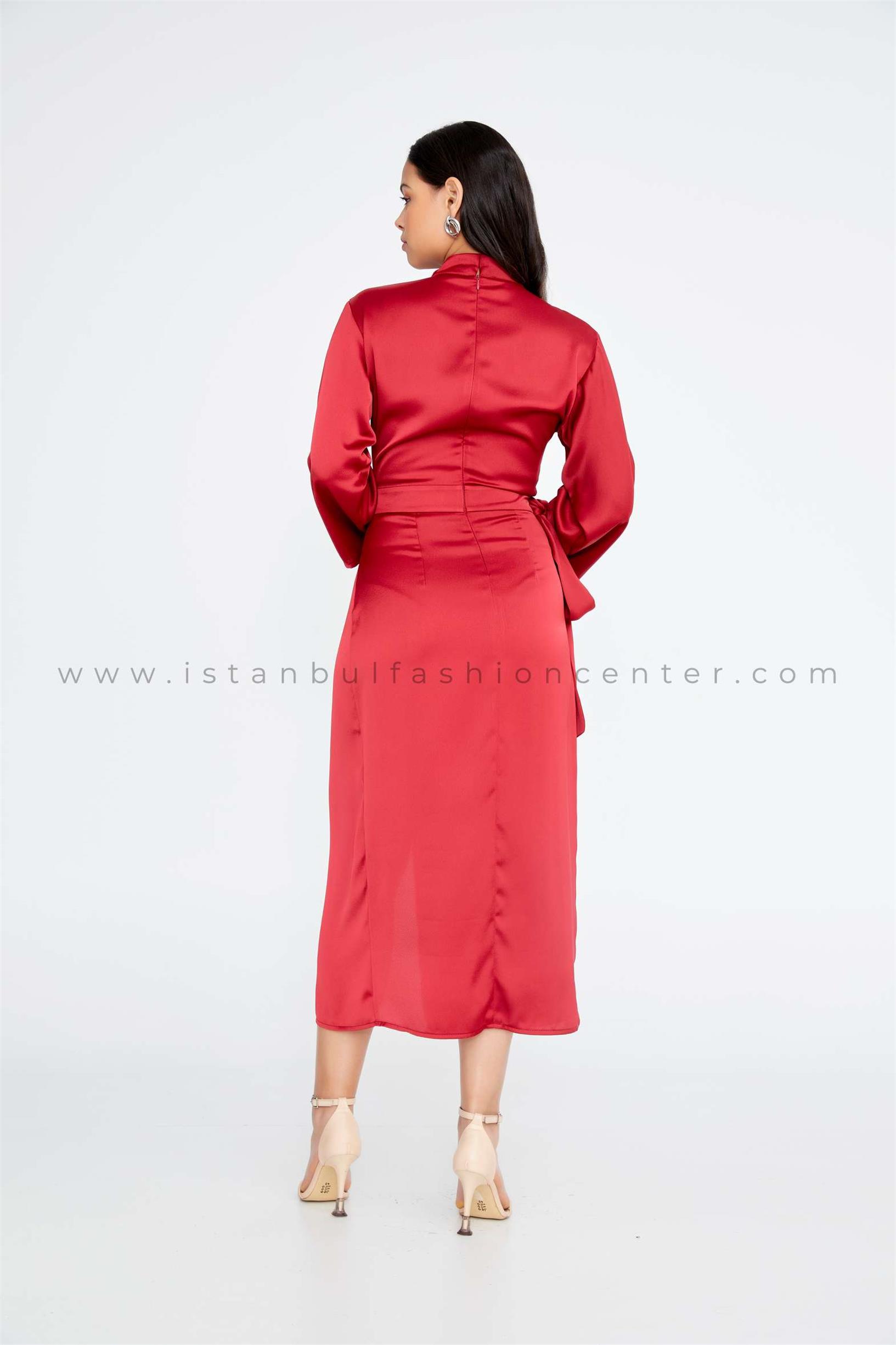 LİLAROSE Mid-Length Midi Satin Column Regular Burgundy Casual Dress