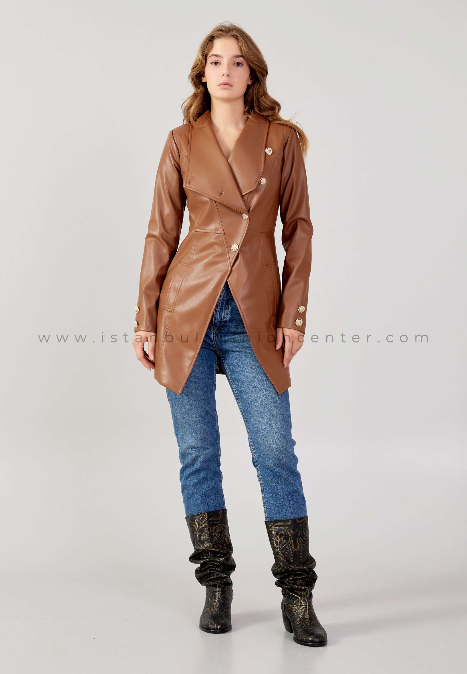 Madame Web 2024 Isabela Merced Brown Cropped Jacket - Isabela Merced Anya  Corazon Jacket | The Leather City