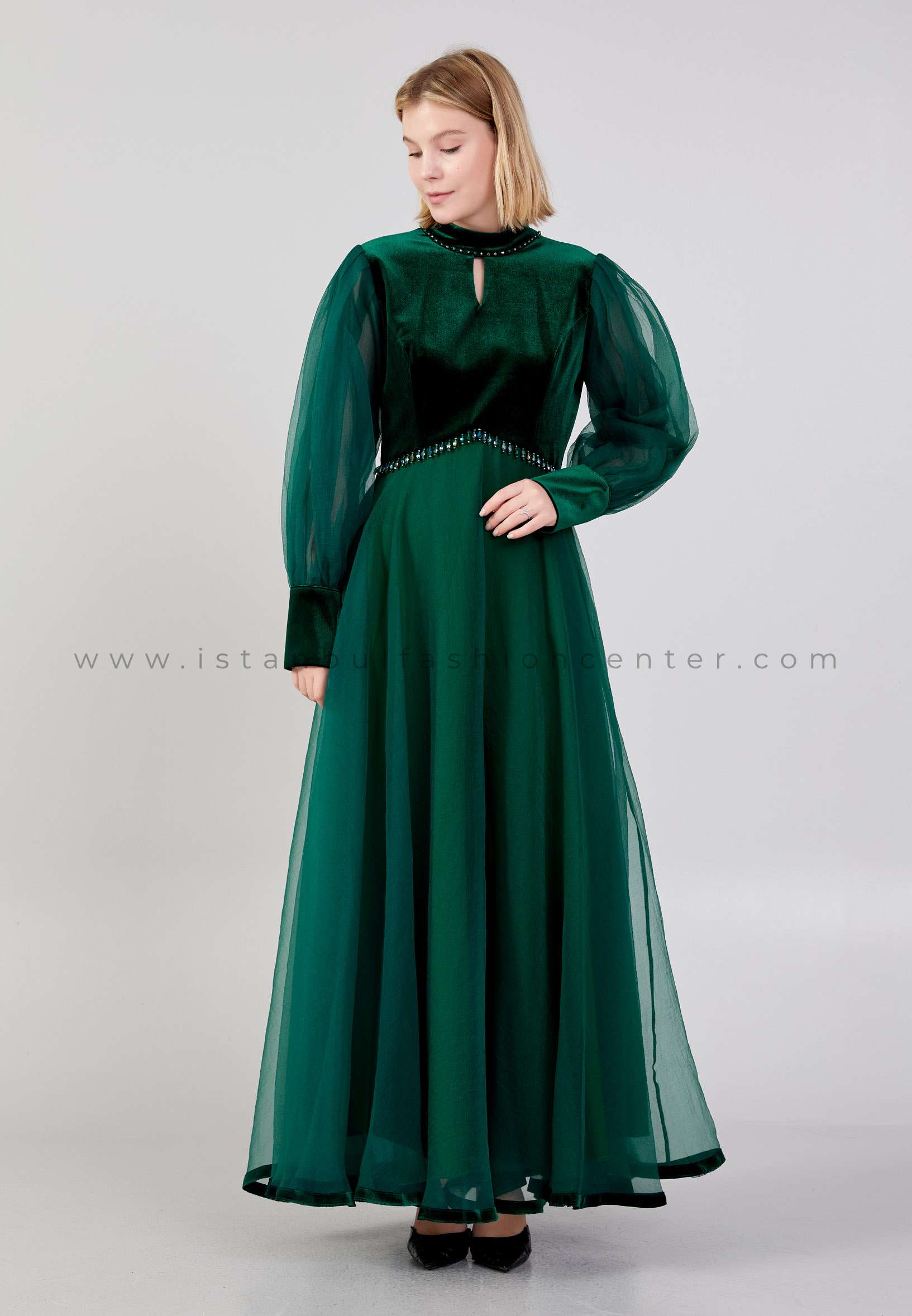 SUIZI كم طويل الطويلة جدا مخمل A طول على شكل الكبير أخضر فستان سهرة  Suz3155ysl