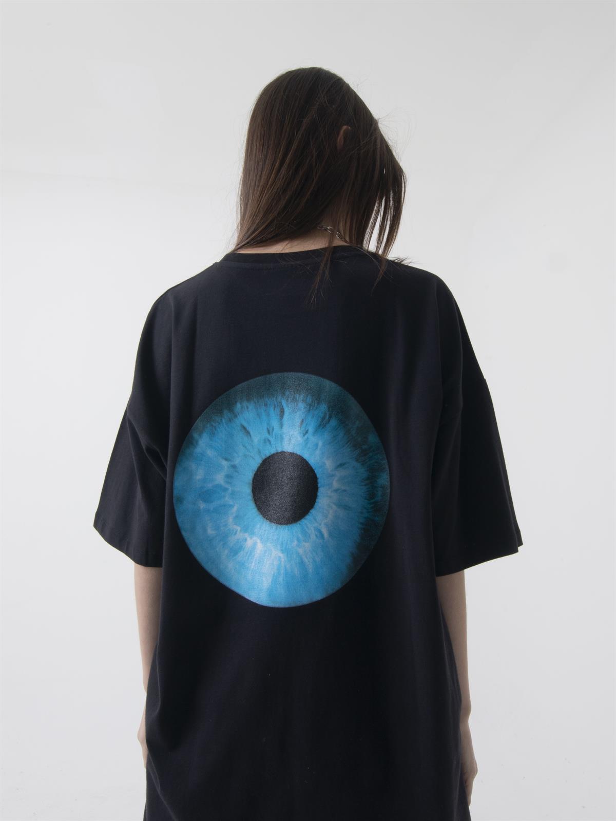 Blue Eyes T-shirt