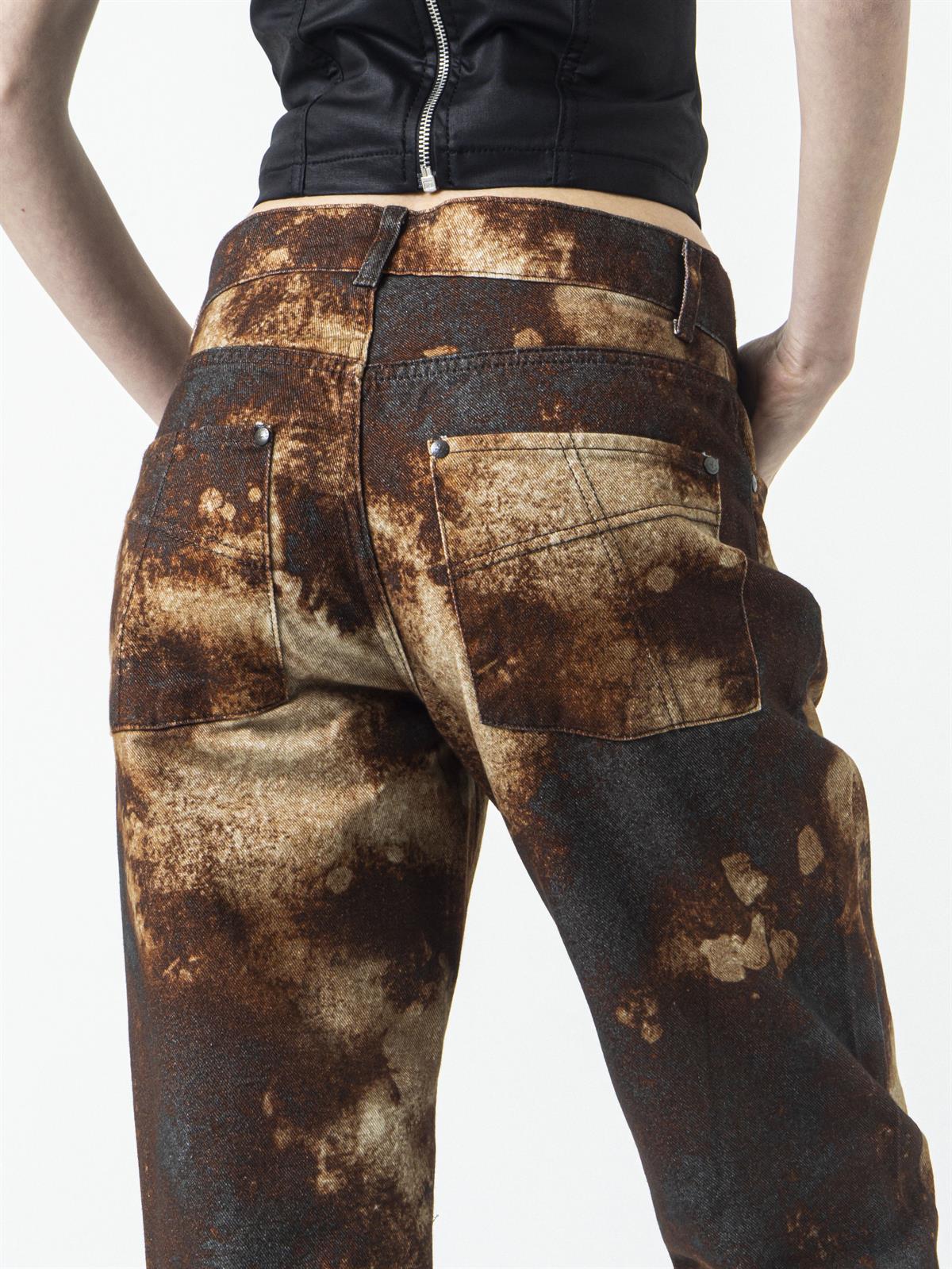 Rust Stain Jean