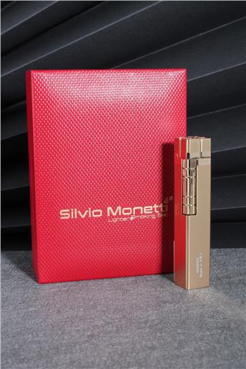 Silvio Monetti  Altın Renk Kapaklı Özel Tasarım Gazlı Çakmak  24CSM901TR05