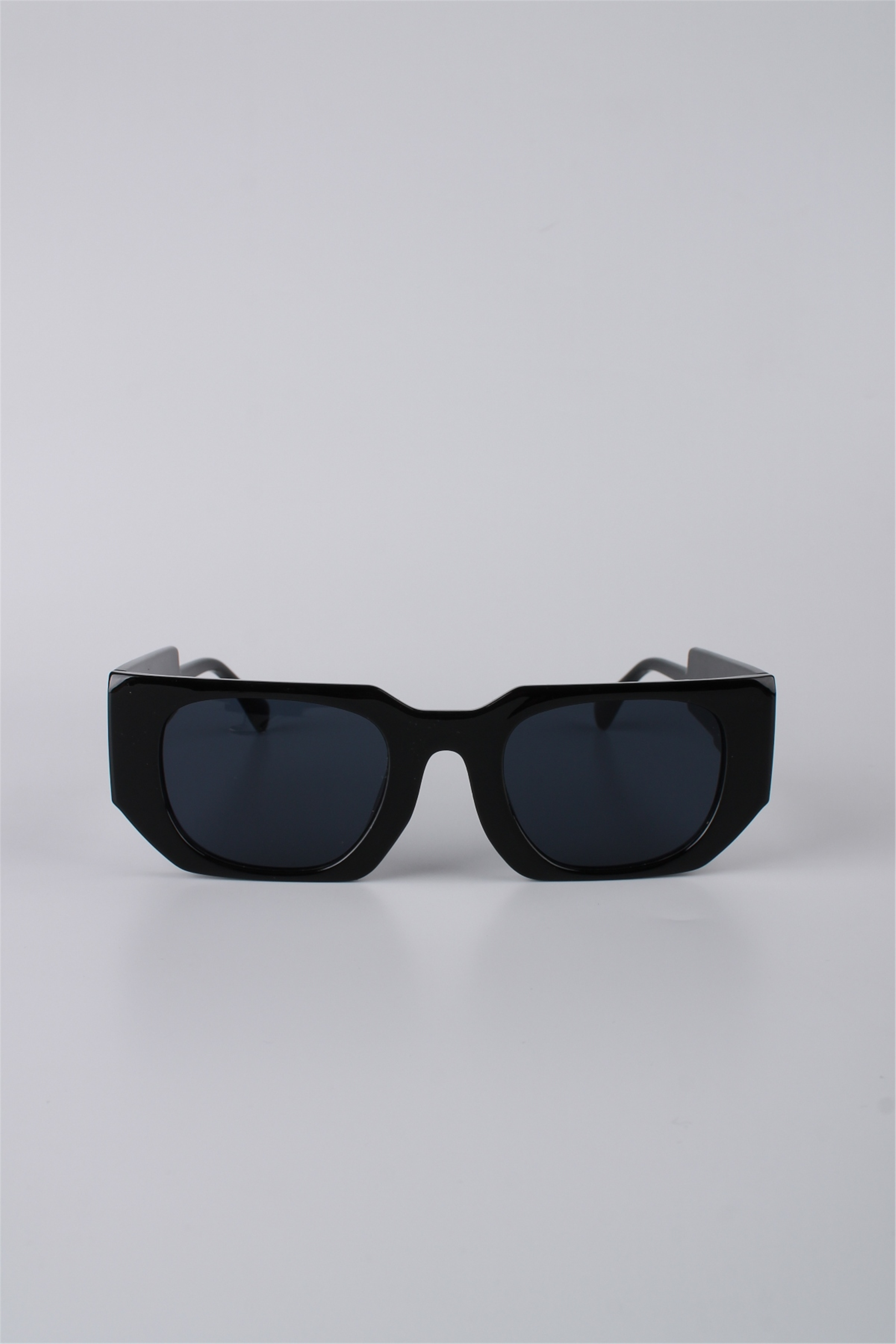 La Viva Unisex Geometrik Siyah Çerçeveli Siyah Cam Güneş Gözlüğü GG25LV3322R01