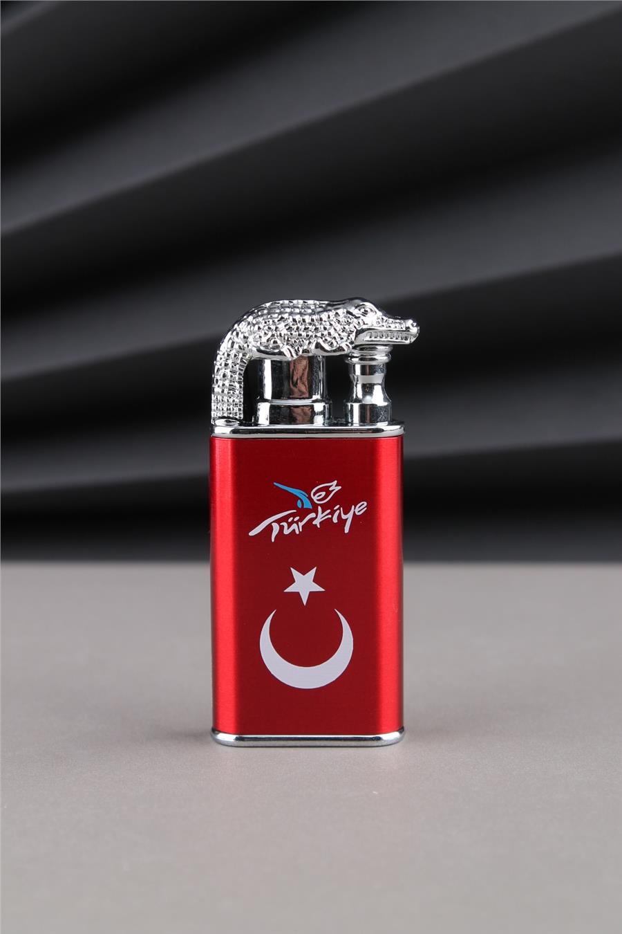 Silvio Monetti Kırmızı Timsah Çakmak Özel Tasarım Türkiye Yazılı Ve Türk Bayrağı Çakmak 24CSM923MR001