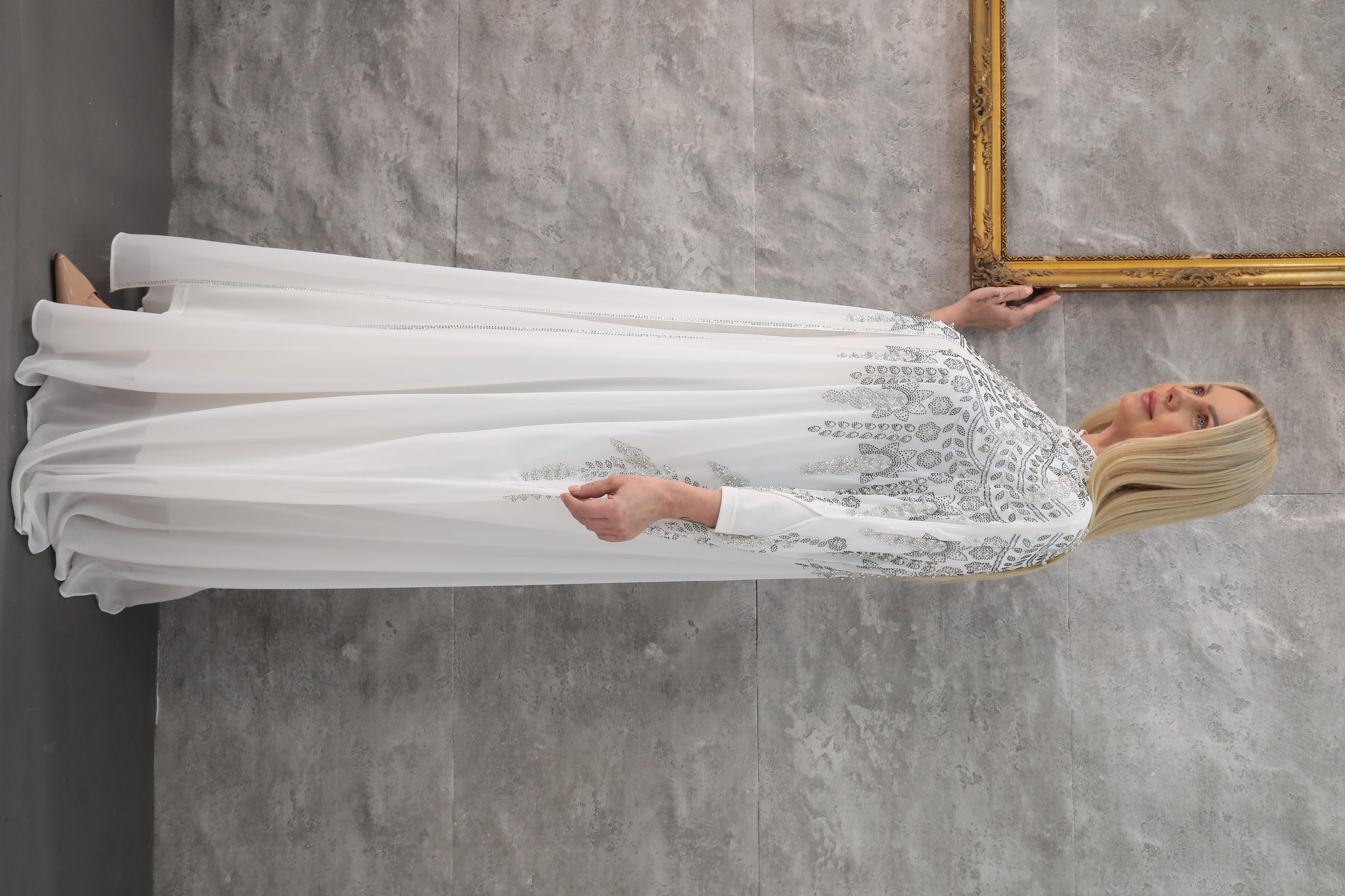 Taşlı İçi Uzun Kollu Astarlı Elbiseli Şık Abaya Ferace