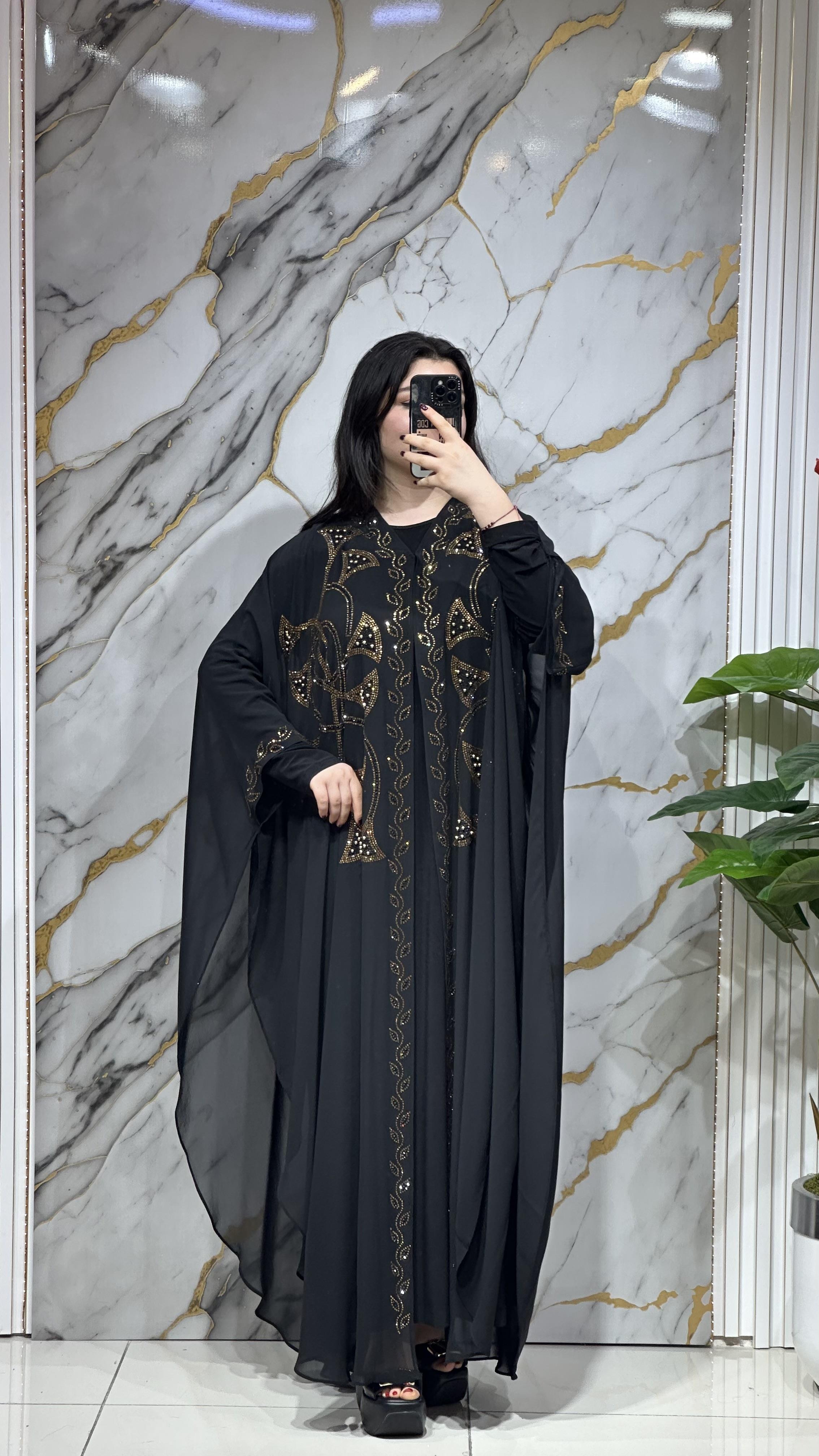 Taşlı İşlemeli Siyah Şık Tesettür Ferace Abaya