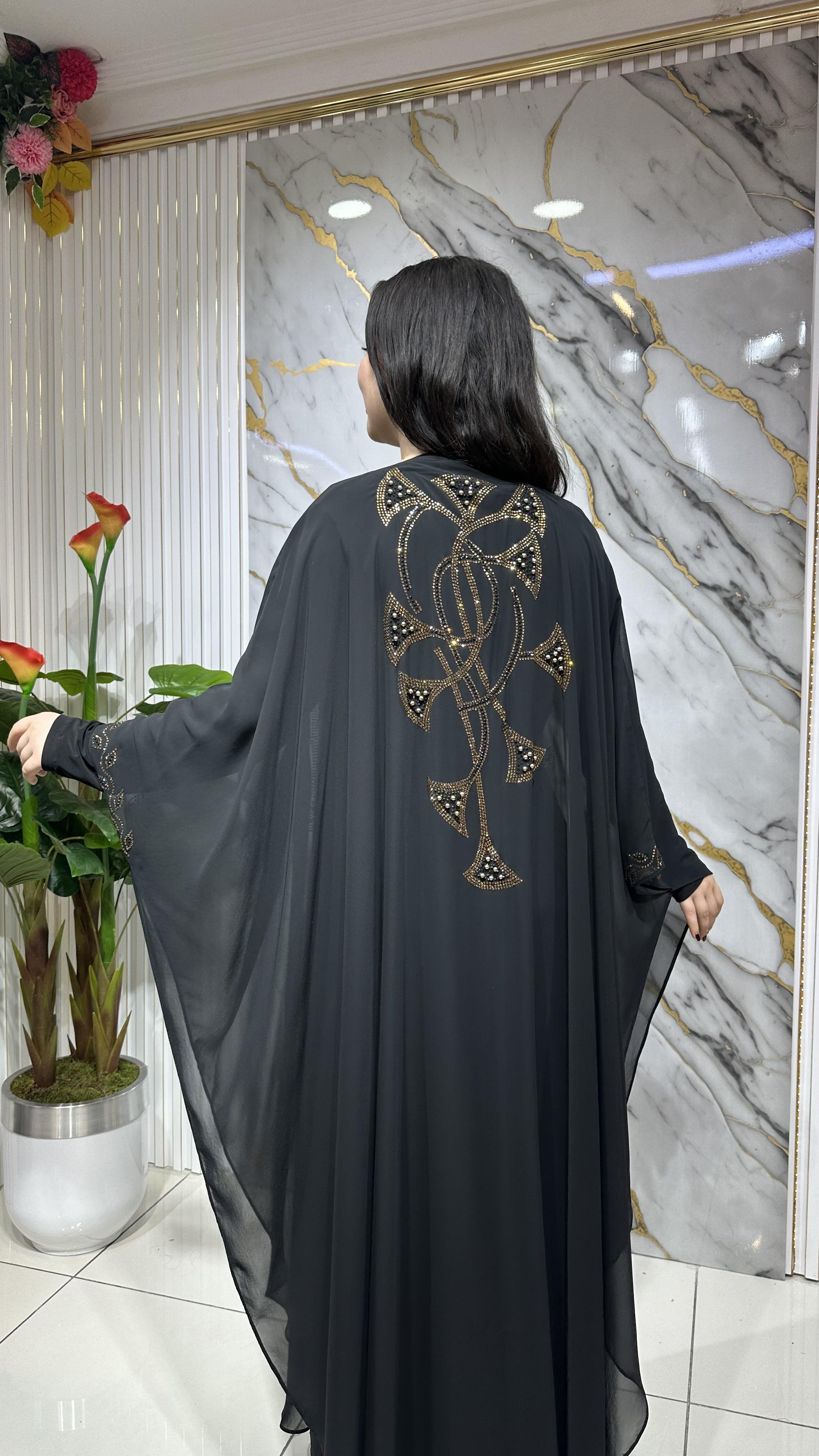 Taşlı İşlemeli Siyah Şık Tesettür Ferace Abaya
