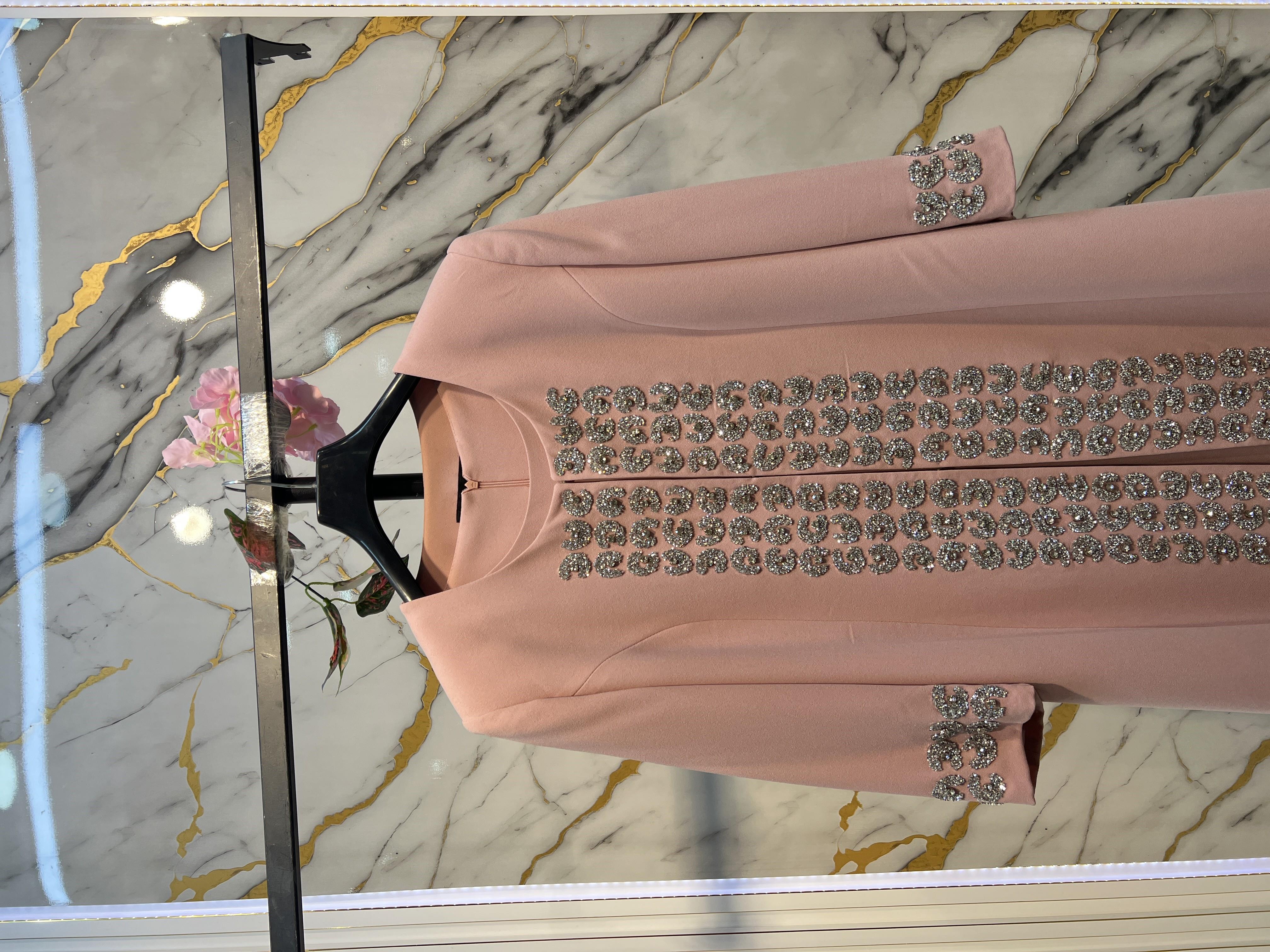 Kolları ve Önü Taş Detaylı Krep Kumaş İkili Uzun Pudra Takım