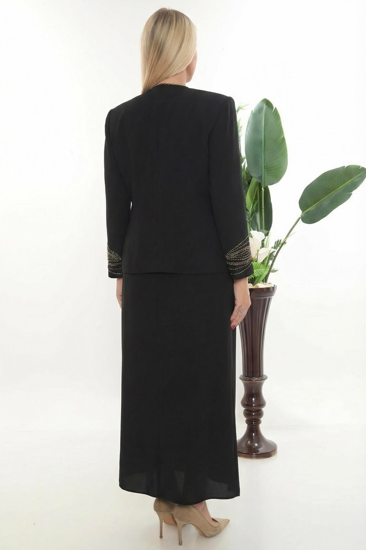 Ceketi Zarif Taş Süslemeli Kapalı Yırtmaçlı Siyah Uzun Etekli Üçlü Takım