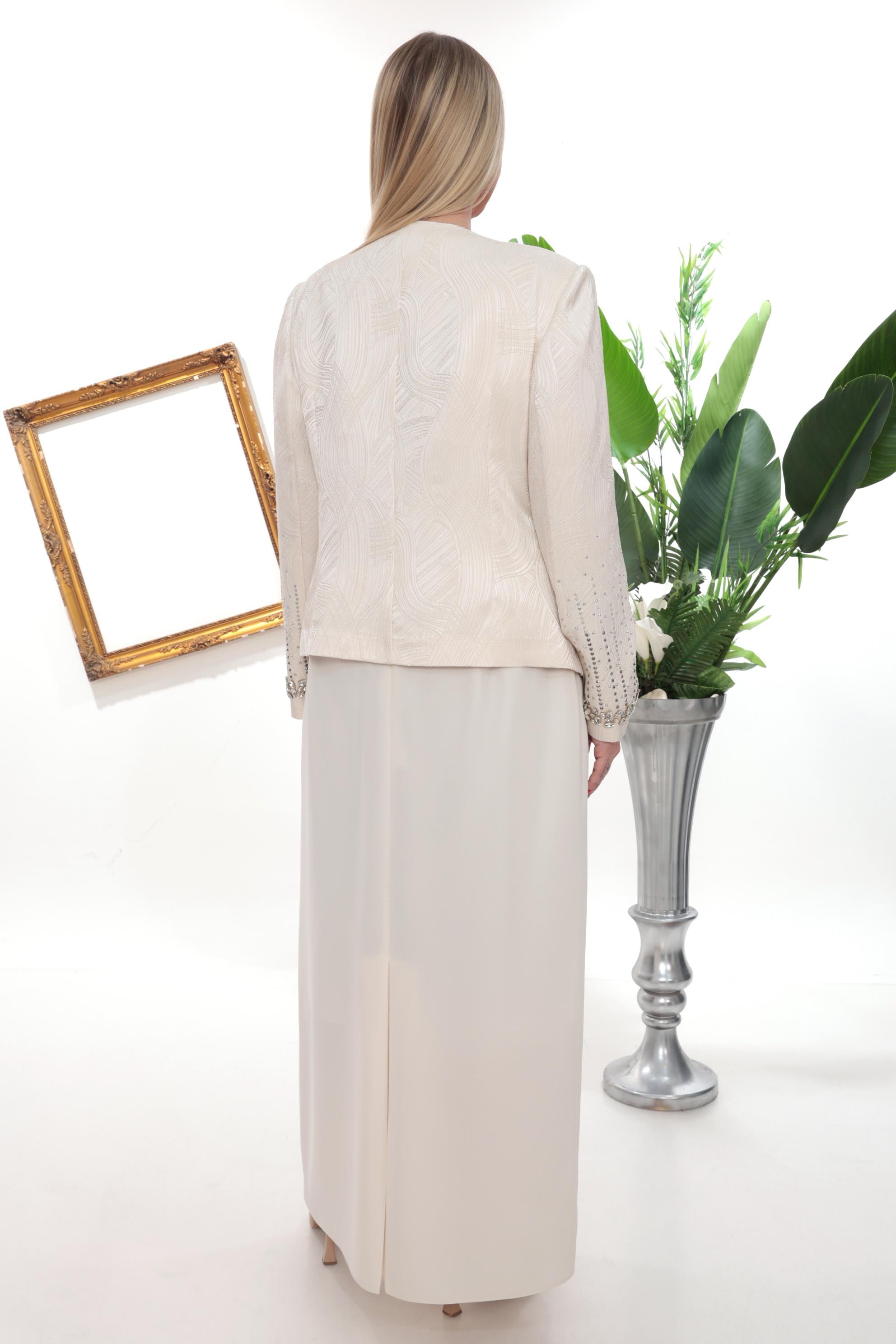 Ceketi Zarif Taş Detaylı Astarlı Ekru Uzun Etekli Üçlü Takım