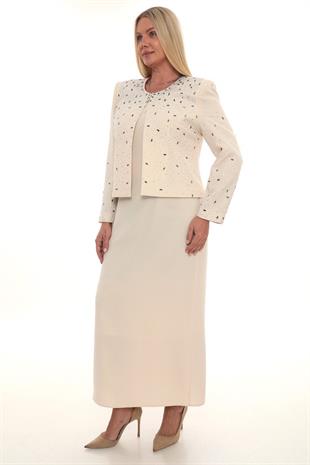 Ceketi Şık Taş Süslemeli Kapalı Yırtmaçlı Bej Ceket Elbise