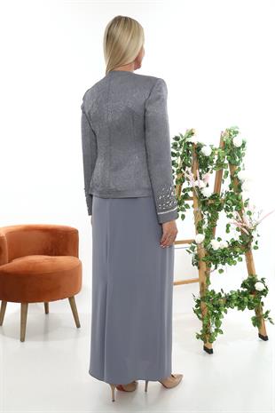 Ceketi ve Kolu Taş İşlemeli Gümüş Uzun Etekli Üçlü Takım