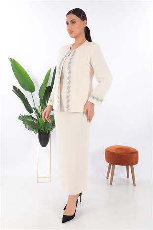Şık Detaylı Taş Süslemeli Bej Üçlü Uzun Etekli Takım