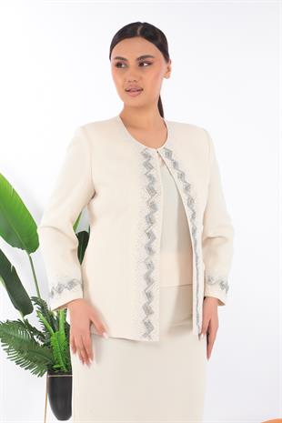 Şık Detaylı Taş Süslemeli Bej Üçlü Uzun Etekli Takım