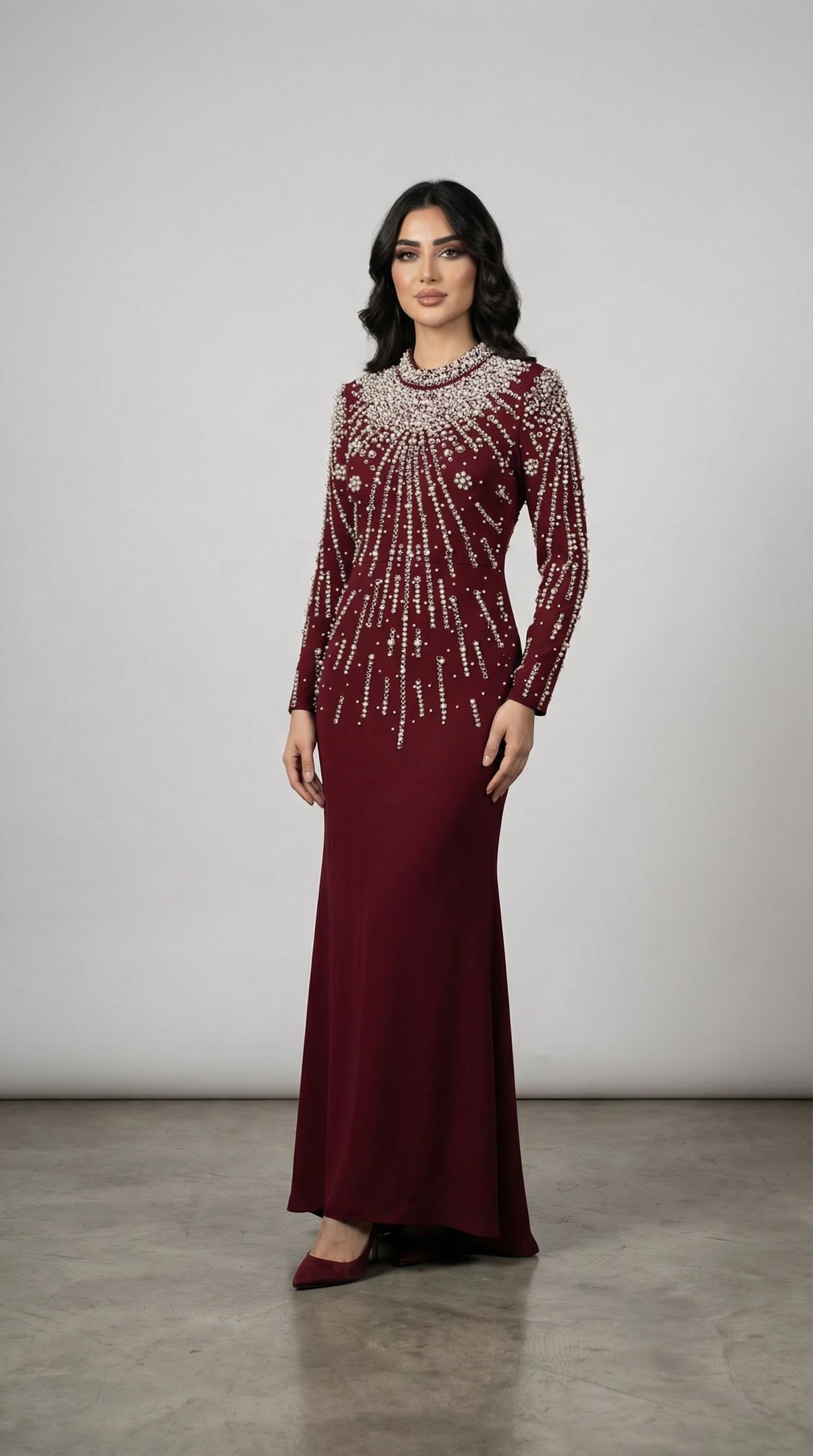 İnci ve Kristal İşlemeli Bordo Tesettür Gece Elbisesi