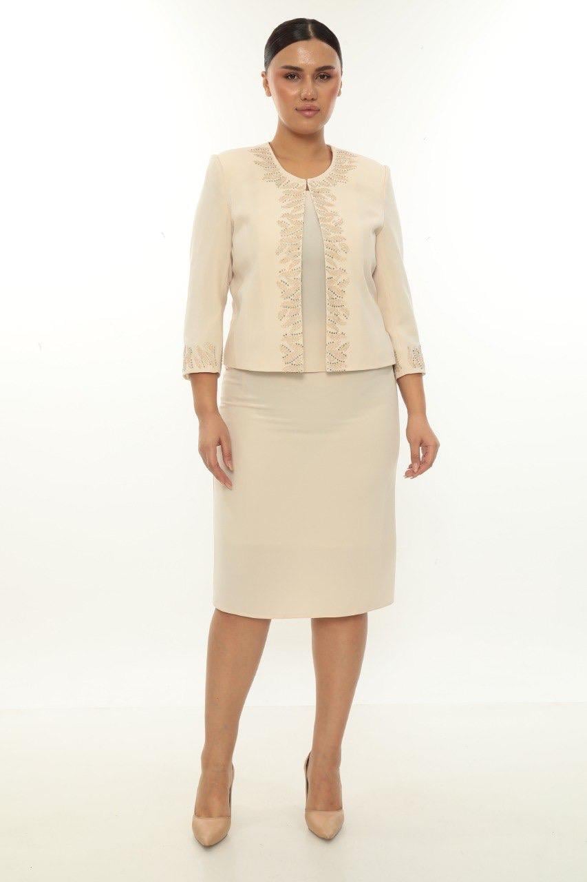 Ceketi Şık Taşlı Ve İşlemeli Bej Kısa Etekli Üçlü Takım
