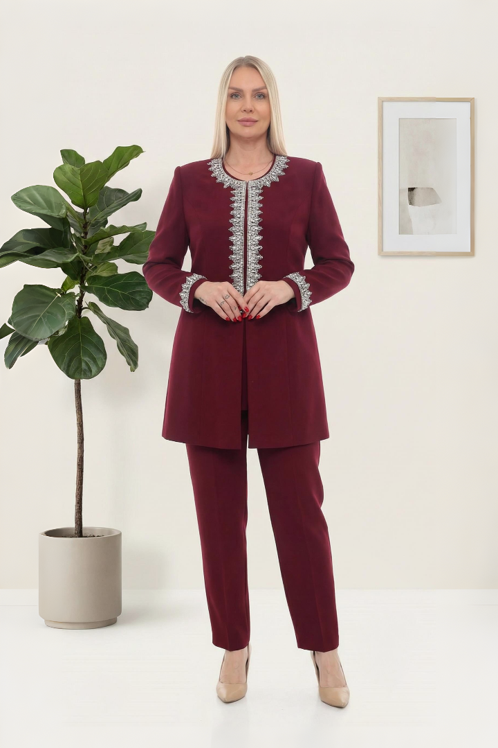 Ceket Önü Zarif Taş İşlemeli Bordo Üçlü Pantolonlu Takım