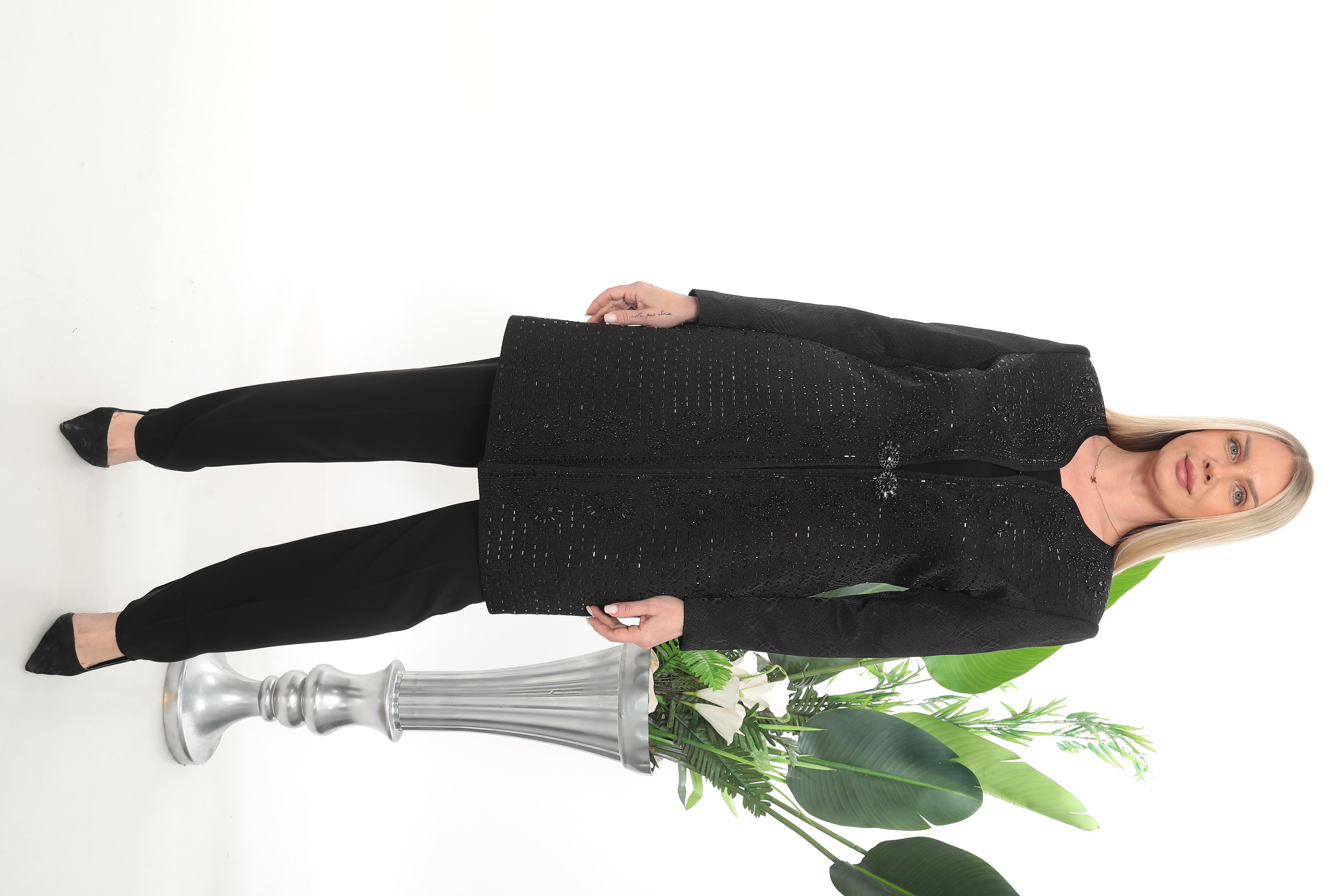 Ceketi Taş İşlemeli Lacivert Üçlü Pantolonlu Takım