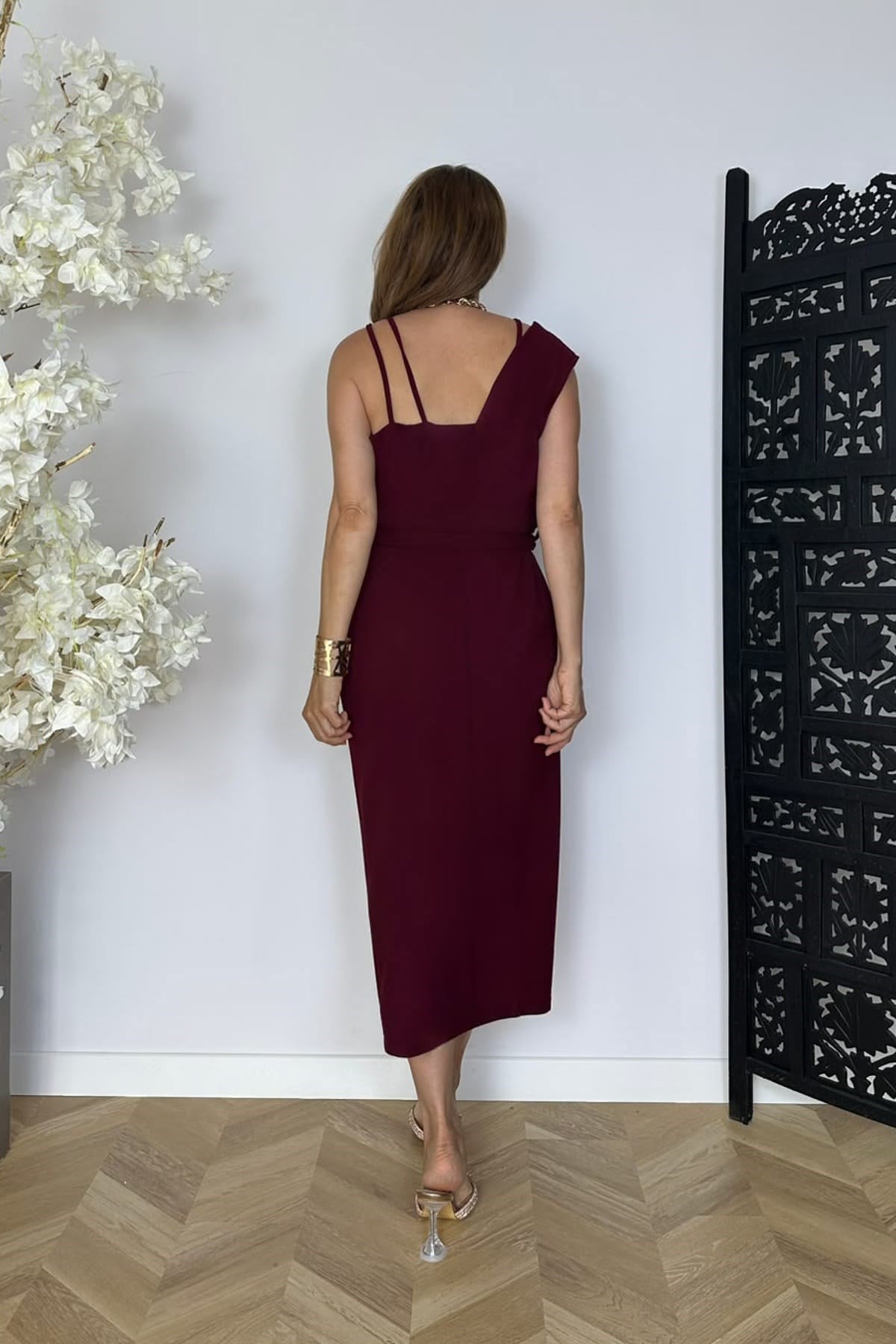 G1863 Broş Detaylı Askılı Abiye Elbise Bordo