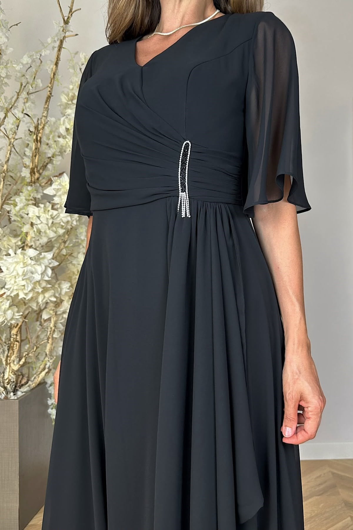 G1887 Drape ve Taş Detaylı Şifon Abiye Elbise Siyah