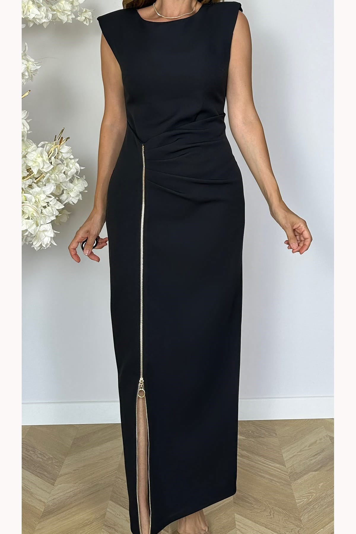 G1889 Drape ve Yırtmaç Detaylı Elbise Siyah