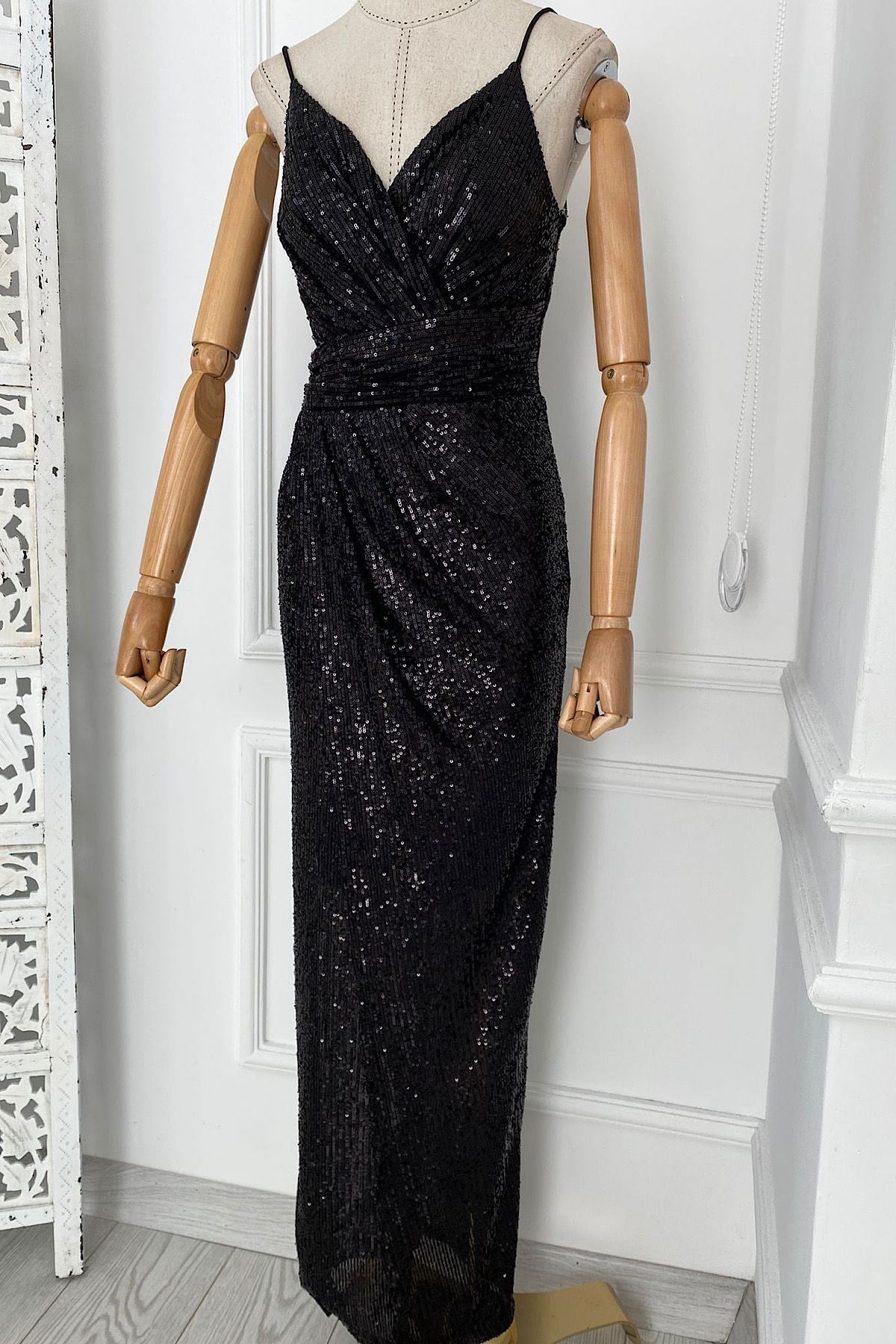 M1747 Maxi Sequined Dress