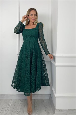G0245 Kare Yaka Simli Midi Boy Tasarım Elbise Zümrüt