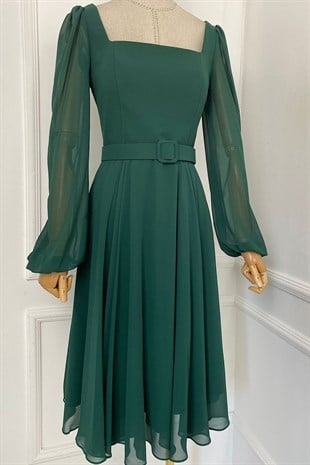 G0265 Kare Yaka Kemerli Şifon Elbise Yeşil