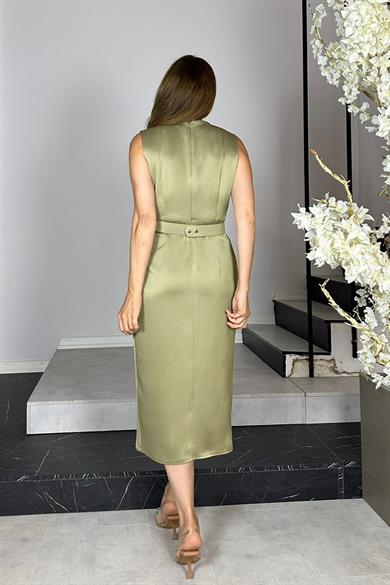 G1207 Drape ve Kemer Detaylı Saten Tasarım Elbise Haki