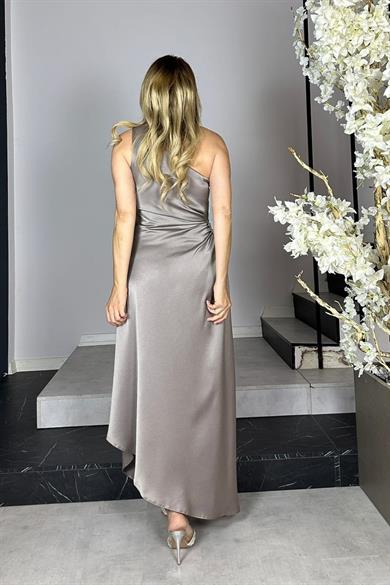 G1358 Tek Omuz Taş Detaylı Saten Abiye Elbise Vizon