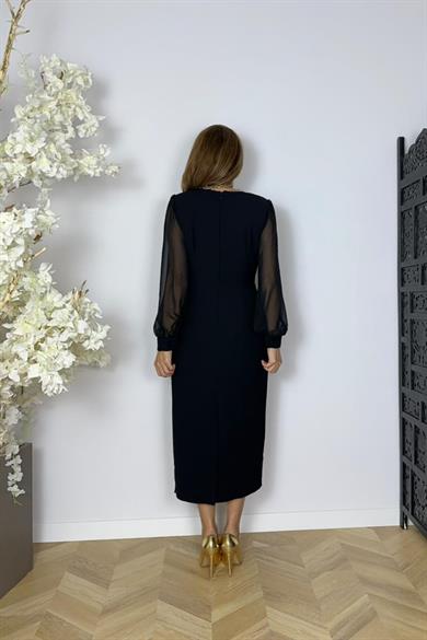 G1626 Şifon Kol Broş Detaylı Abiye Elbise Siyah