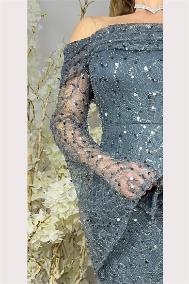 G1710 Madonna Yaka Payet Tasarım Abiye Elbise Gri