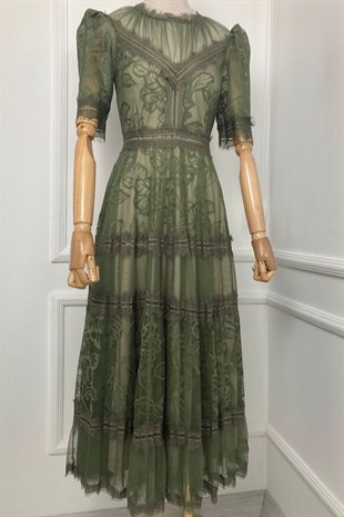 M1376 Dantel Tasarım Elbise Haki