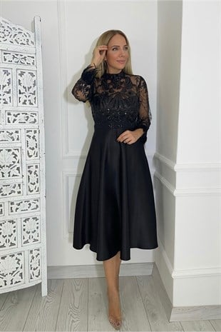 M1876 Tül ve Dantel İşlemeli Tasarım Elbise Siyah
