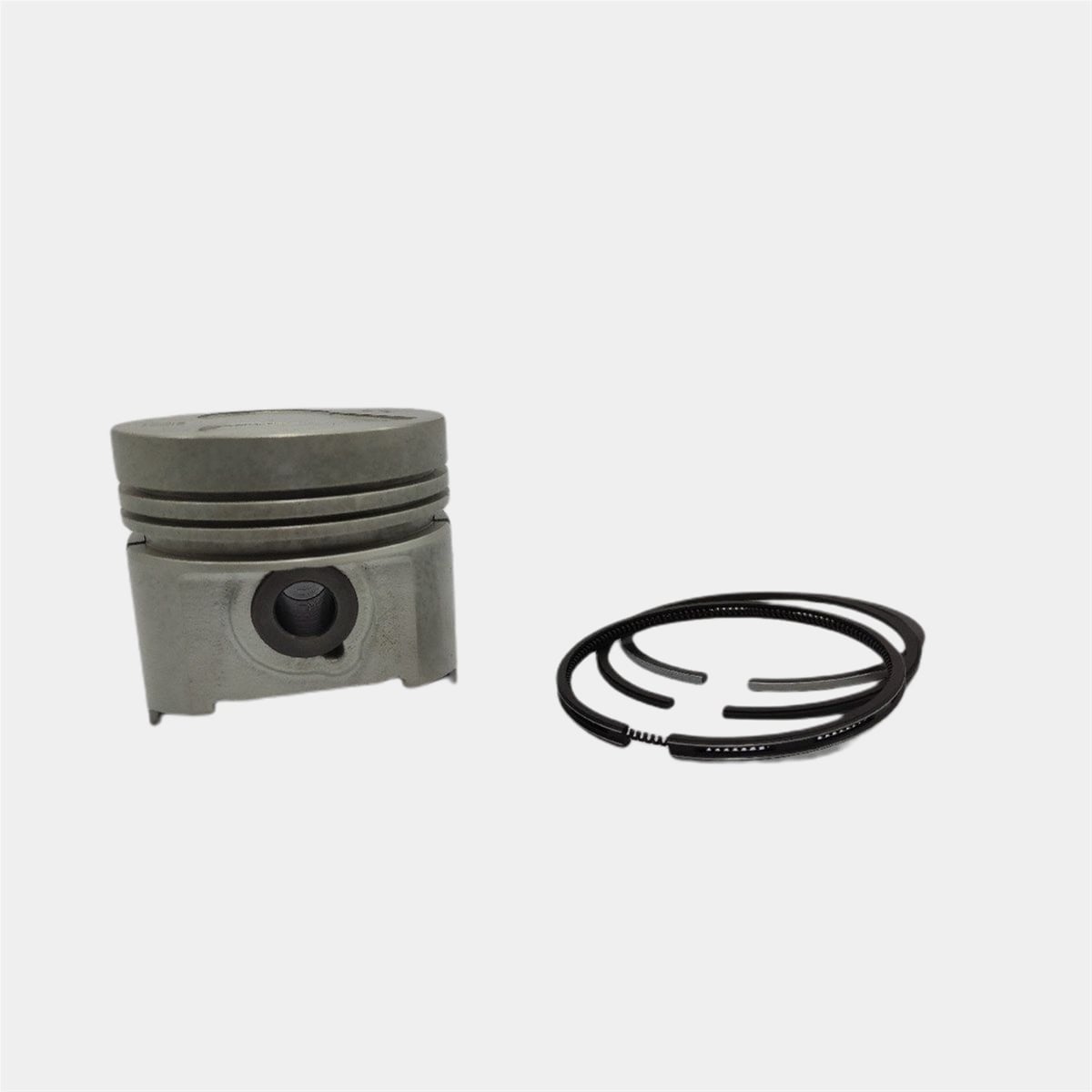 PİSTON + SEGMAN SETİ (STD - ÇAP: 87.00 mm): KUBOTA / D1703 / V2203 / F2803 / REFERANS NO: 16423-21112-S
