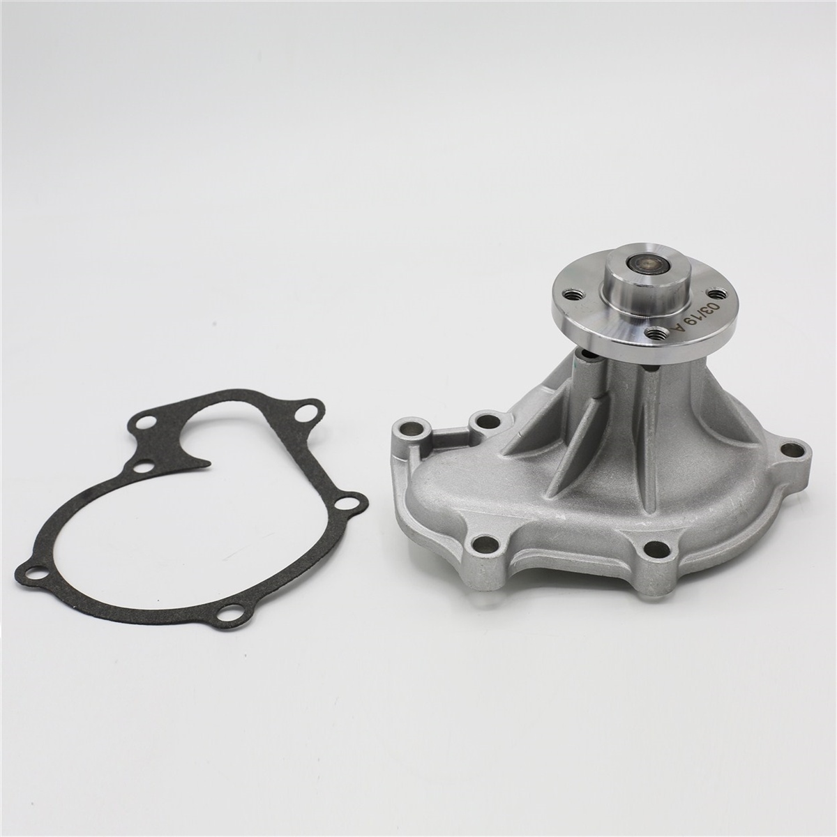 DEVİRDAİM POMPASI: KUBOTA / V3300 / V3600 / V3800 / REFERANS NO: 1C010-73030