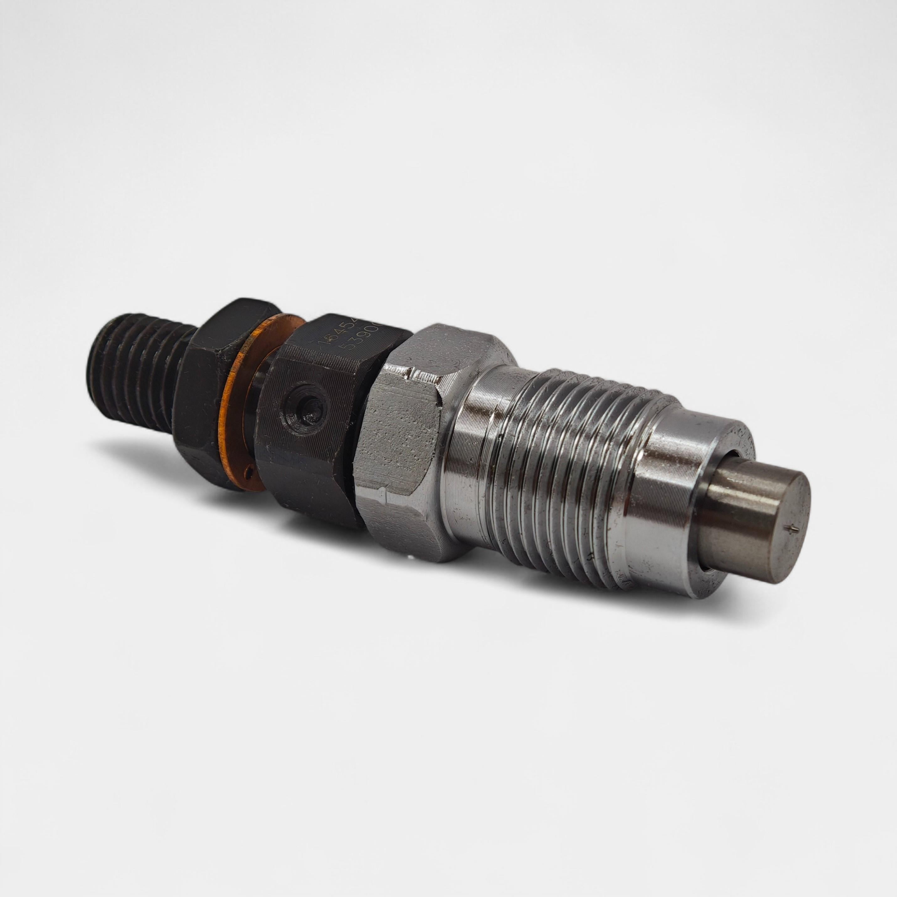 INJECTOR: KUBOTA / V1903 / V2203 / V2403 / REFERENCE NUMBER: 16454-53900