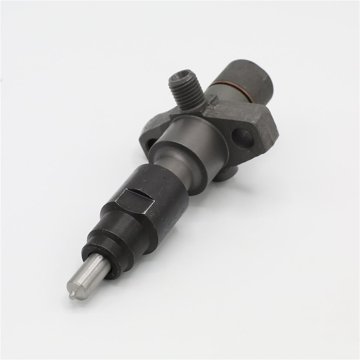 INJECTOR: LOMBARDINI / LDA 450 / 3LD 510 / LDA 80 / REFERENCE NUMBER: 6615 027