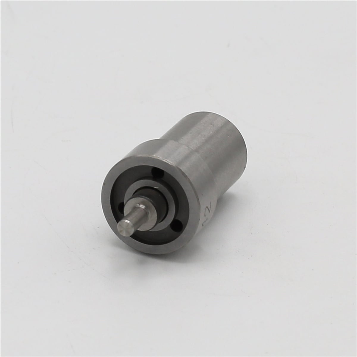 INJECTION NOZZLE: HATZ / E89 / REFERENCE NUMBER: 400 045 00