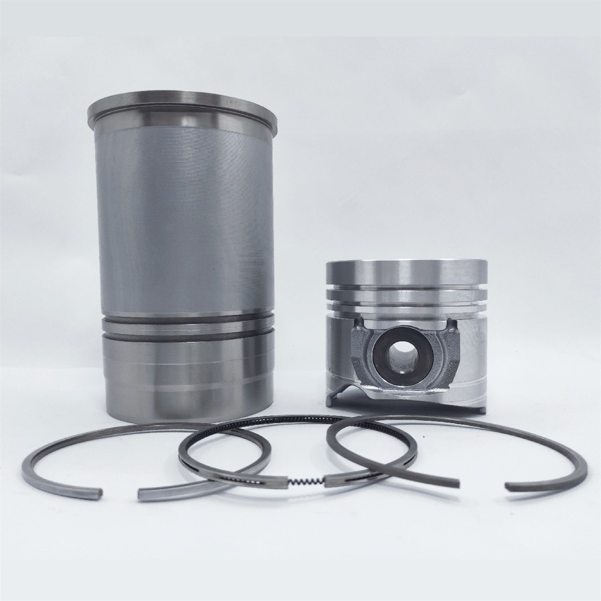 KIT (PISTON + PISTON RING SET + CYLINDER LINER - 105.00 mm) : SAME / LAMBORGHINI / 1000.3 A / 1000.3 A5 / 1000.4 A / 1000.4 A1 / 1000.4 A3 / 1000.4 A4 / 1000.4 A5 / 1000.6A / 1000.6 A1 / 1000.4 W / 1000.6WT / REFERENCE NUMBER:0.386.0065.A