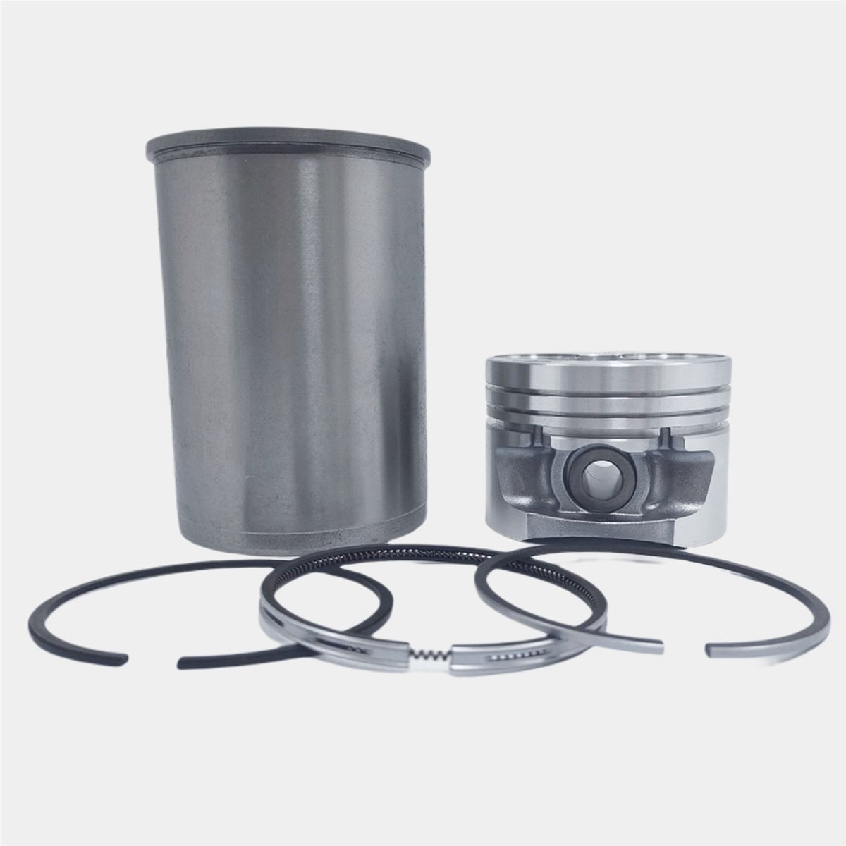 KİT (PİSTON + SEGMAN SETİ + MOTOR GÖMLEĞİ): HATZ / 1B40 / REFERANS NO: 013 748 10-K