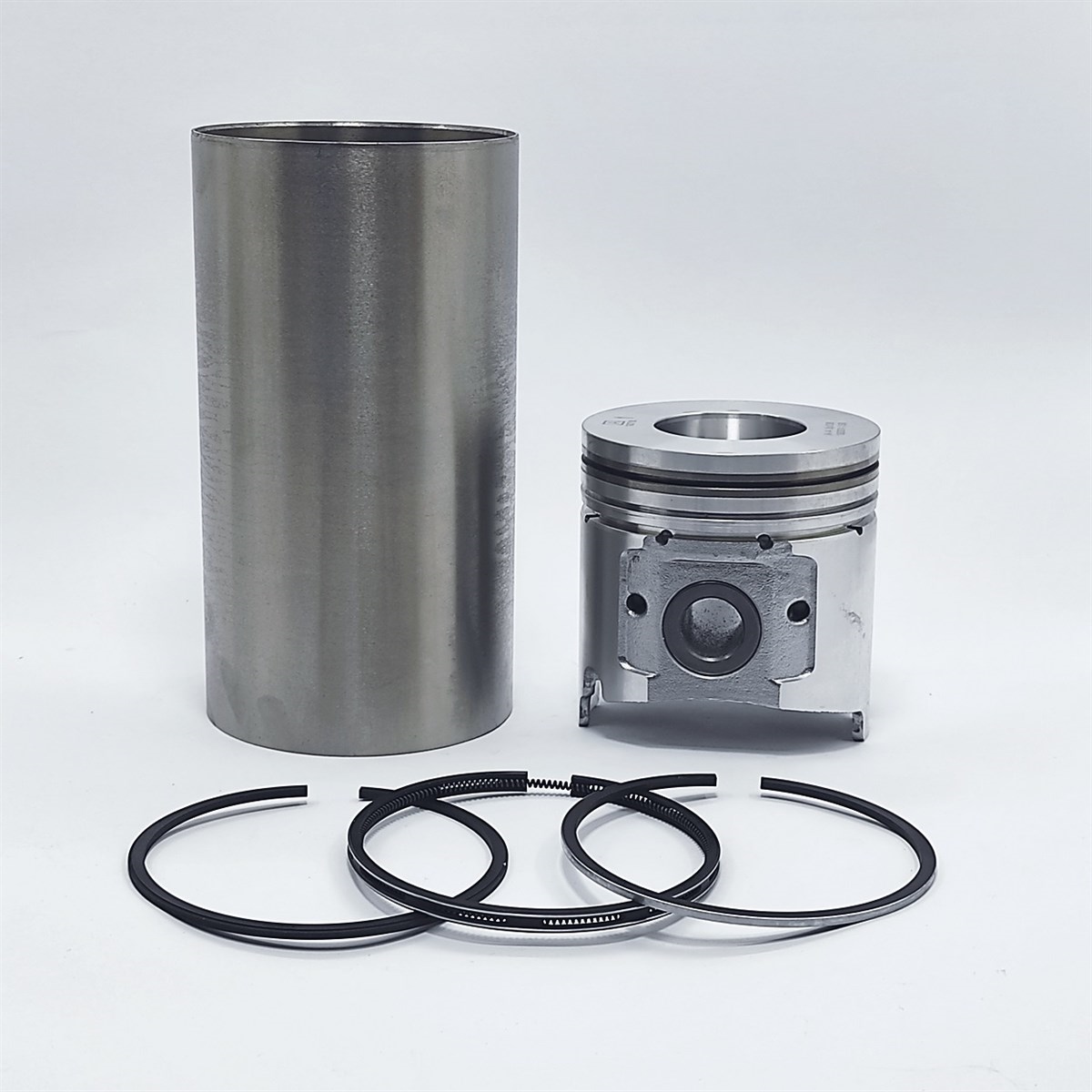 REPAIR KIT (PISTON + PISTON RING SET + CYLINDER LINER - SEMI FINISH - DIAMETER :94.00 mm): YANMAR / 4TNV94