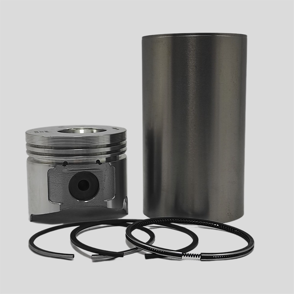 KİT (PİSTON + SEGMAN SETİ + MOTOR GÖMLEĞİ - Semi Finiş - ÇAP :82.00 mm): YANMAR / 3TNV82