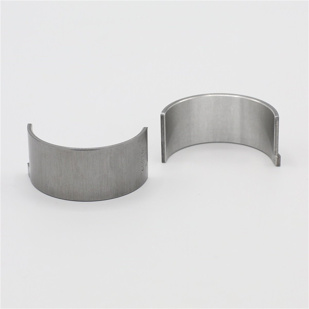 CON-ROD BEARING (0.25) : LOMBARDINI / 6LD 325 / 6LD 360 / 6LD 400 / LDA 520 / LDA 530 / 6LD 435 / 10LD 360-2 / 10LD 400-2 / 12LD 435-2 / REFERENCE NUMBER: 1640 083