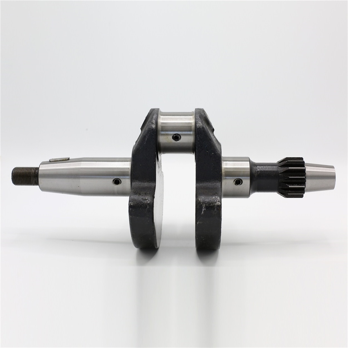 CRANKSHAFT (AUTOMOTIVE - FORGED) : LOMBARDINI / 3LD 510 / REFERENCE NUMBER: 1053 085
