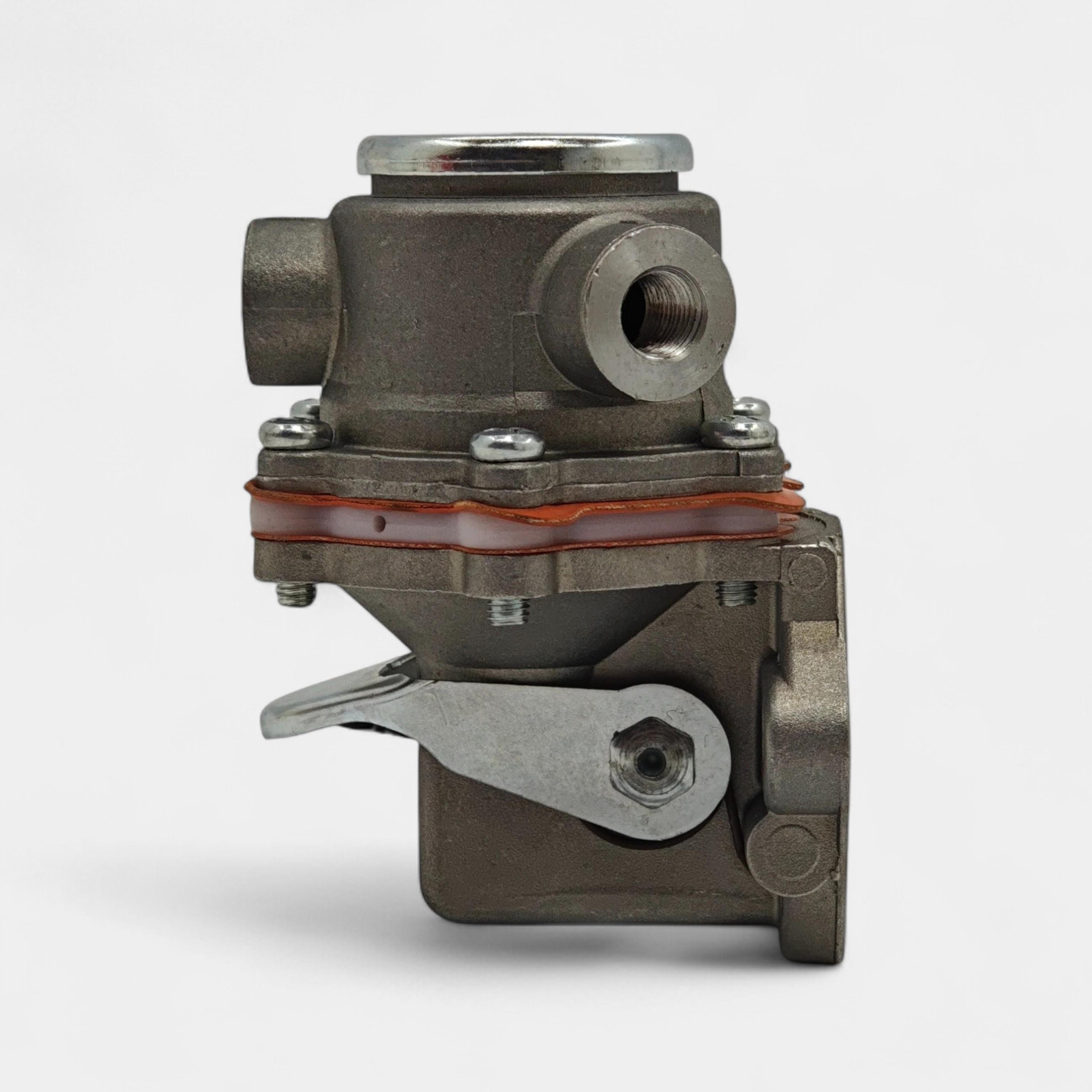 FUEL FEED PUMP: LOMBARDINI / 11LD 535-3 / 11LD 625-3 / REFERENCE NUMBER: 6585 079