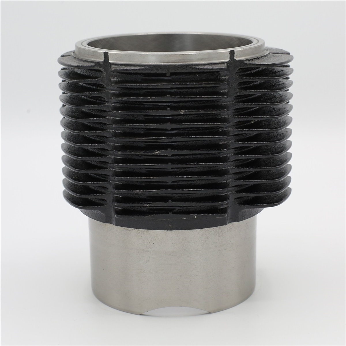 MOTOR GÖMLEĞİ (ÇAP: 86.00 mm): LOMBARDINI / 6LD 435 / REFERANS NO: 2380 461