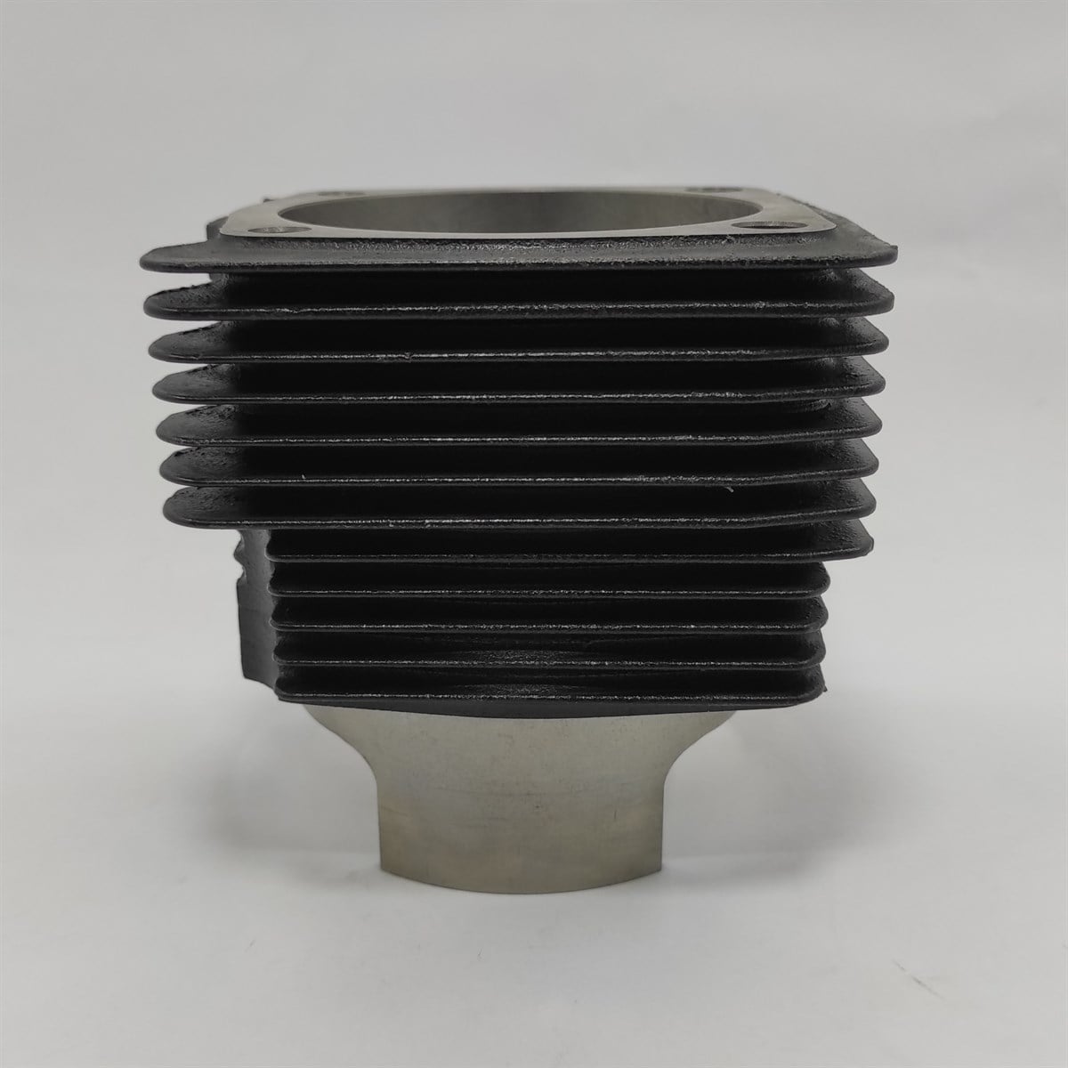 MOTOR GÖMLEĞİ: HATZ / 1D50